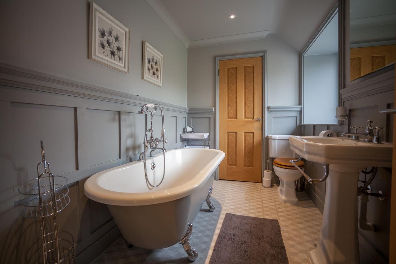 Ludlow - Linnet House - Well Presented Townhouse With Parking - Perfect Location For Exploring On Foot, Sleeps Up To 8 Guests - Hosted By Rentmyhouse Dış mekan fotoğraf